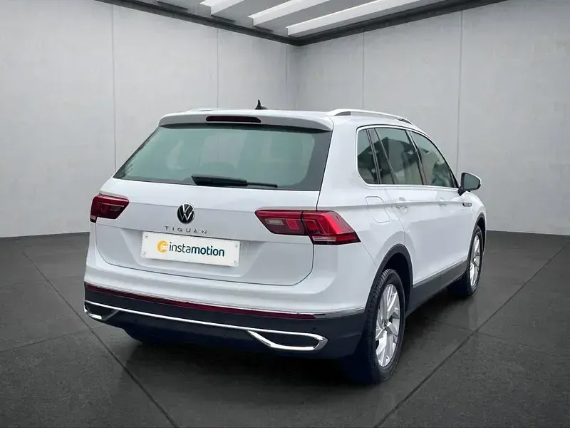 Gebraucht VW Tiguan 150 PS (110 kW) 2024 Weiß SUV