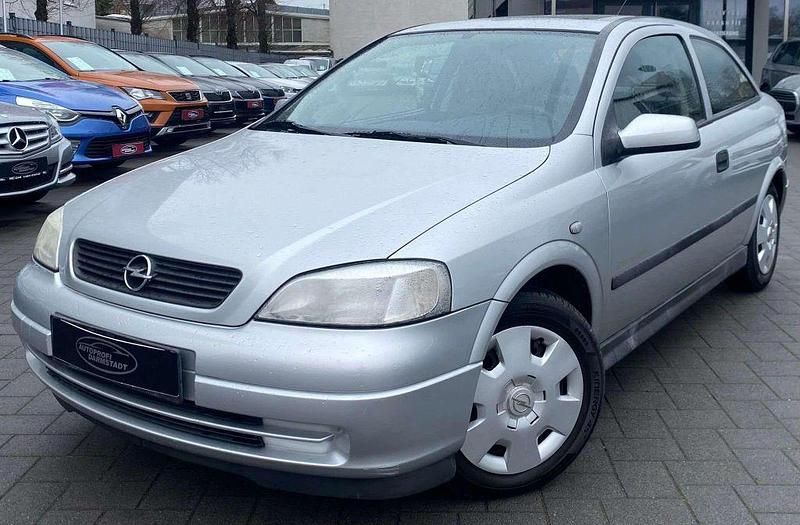 Gebraucht Opel Astra 103 PS (75 kW) 2002 Silber Limousine