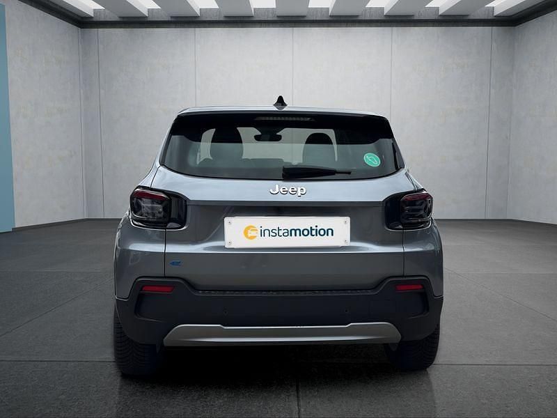 Neu Jeep Avenger EV 114 kW (156 PS) 2025 Grau SUV