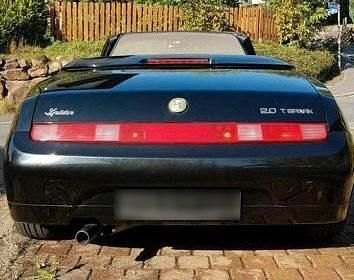 Second-hand Alfa Romeo Spider 150 CP (110 kW) 1998 Cabrio