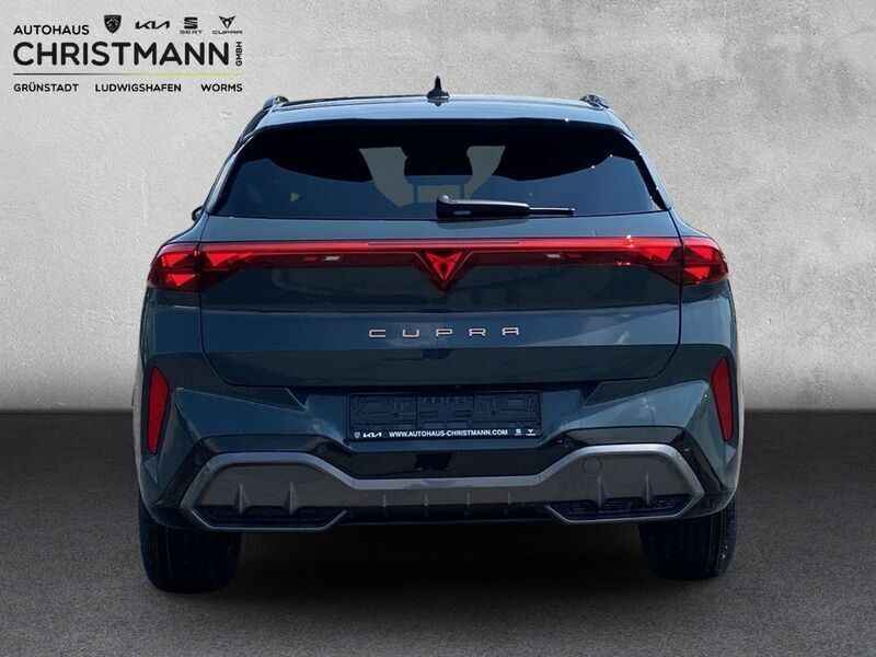 Neu Cupra Terramar 150 PS (110 kW) 2025 Blau SUV