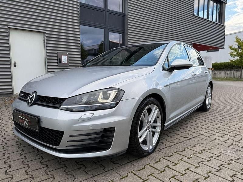 Silber Gebraucht 2014 VW Golf VII GTD Limousine | 11.999 € (Guter Preis) - Bild 1/4