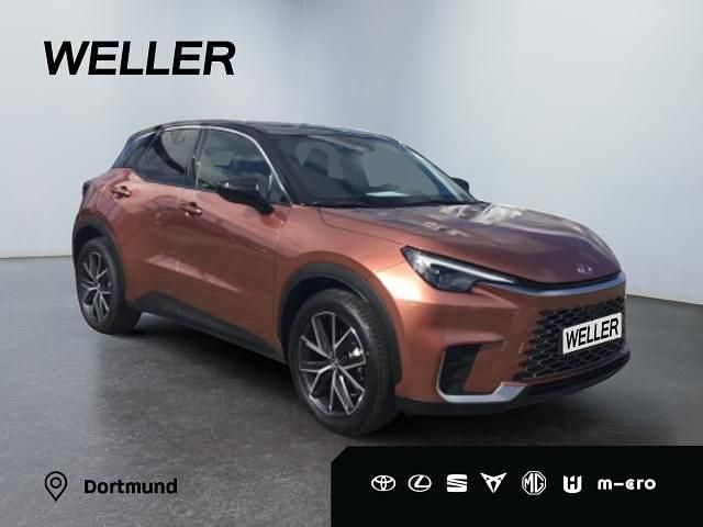 Neu Lexus LBX 136 PS (100 kW) 2025 Rot SUV