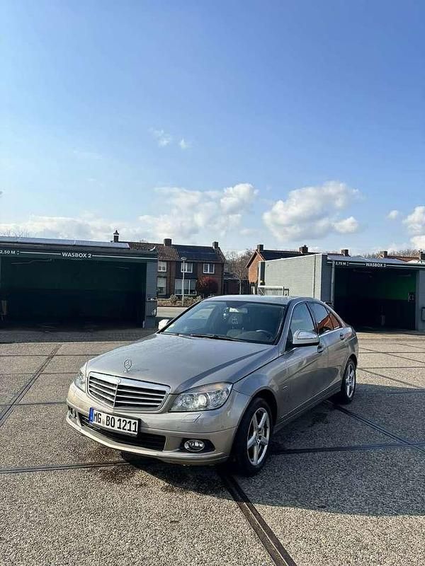 Gebraucht Mercedes C200 Elegance 184 PS (135 kW) 2007 Limousine