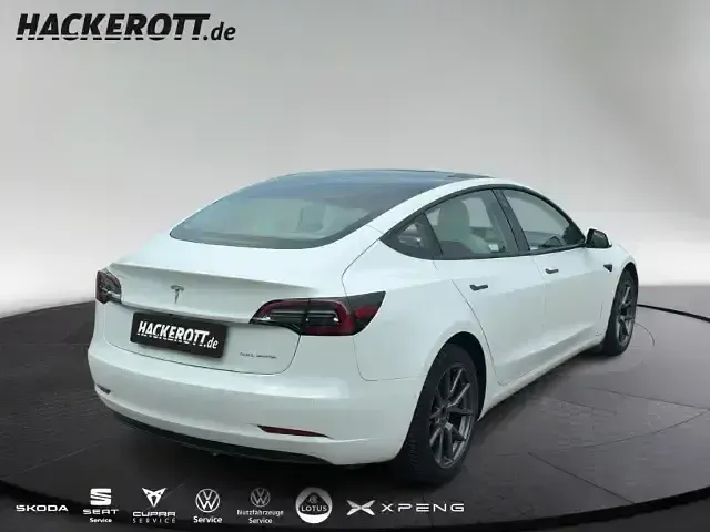Gebraucht Tesla Model 3 350 kW (476 PS) 2021 Weiß Limousine