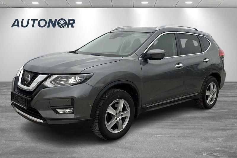 Grau Gebraucht 2018 Nissan X-Trail Tekna SUV | 13.500 € (Guter Preis) - Bild 1/4
