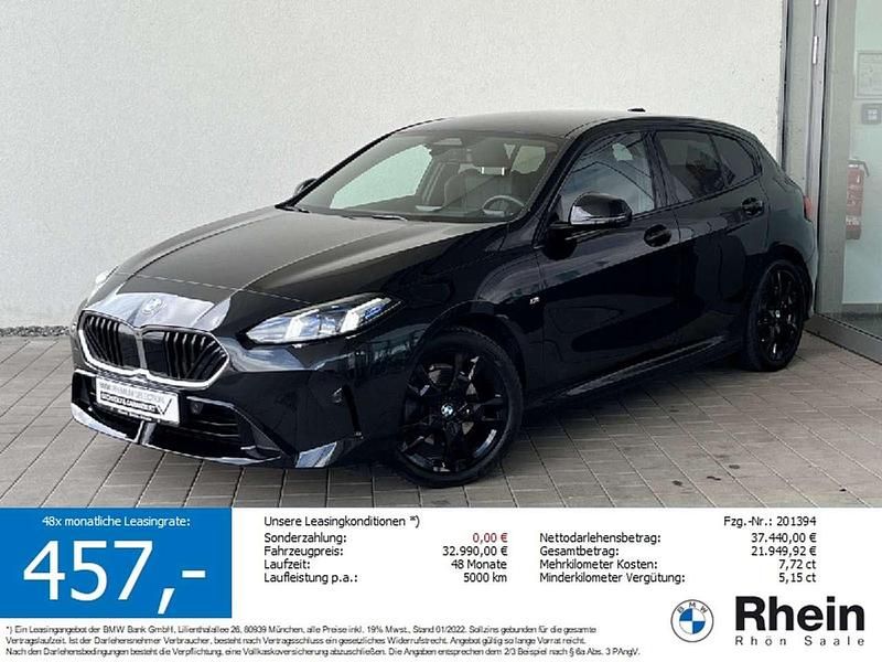 Black sapphire metallic (metallic) Gebraucht 2024 BMW 120 Shadowline Kleinwagen | 32.990 € (Guter Preis) - Bild 1/4
