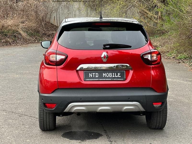 Gebraucht Renault Captur Intens 118 PS (86 kW) 2019 Rot SUV