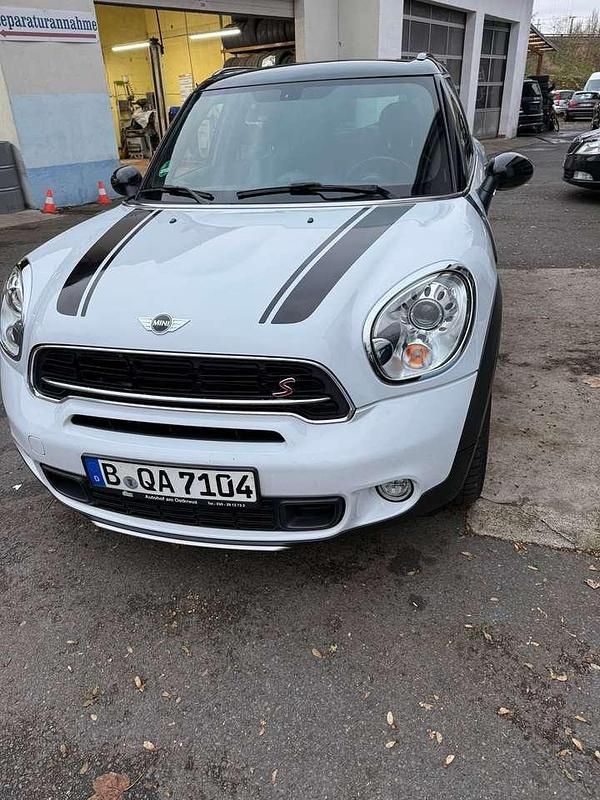 Light white Gebraucht 2009 Mini Cooper Kleinwagen | 11.777 € - Bild 1/4