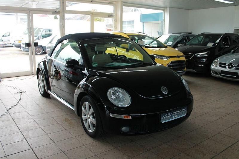 Gebraucht VW New Beetle Cabriolet 116 PS (85 kW) 2006 Schwarz Cabrio