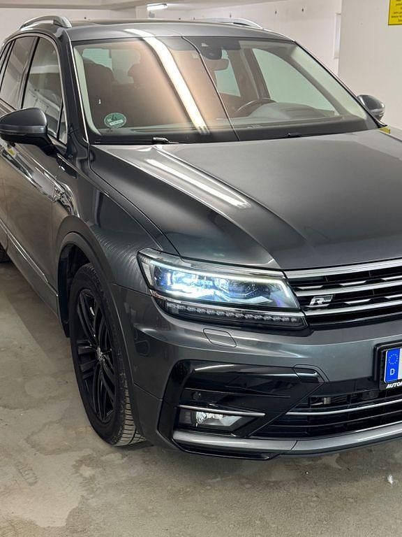 Gebraucht VW Tiguan 179 PS (131 kW) 2018 Grau SUV