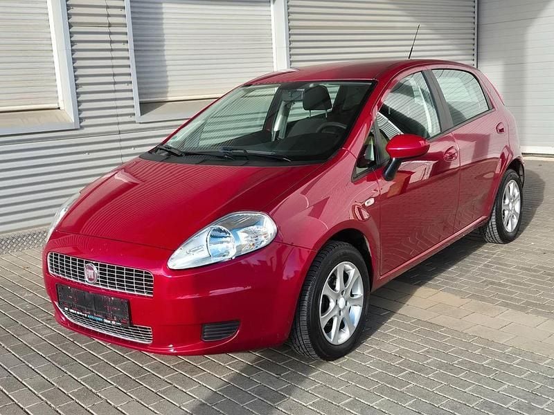 Gebraucht Fiat Punto 77 PS (56 kW) 2009 Rot Kleinwagen