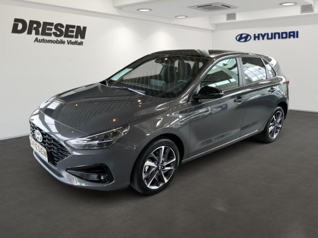 Grau Neu 2025 Hyundai i30 Advantage Limousine | 28.790 € (Fairer Preis) - Bild 1/4