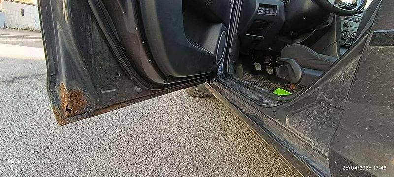 Usata Mazda 3 Active 105 CV (77 kW) 2006 Grigio Berlina