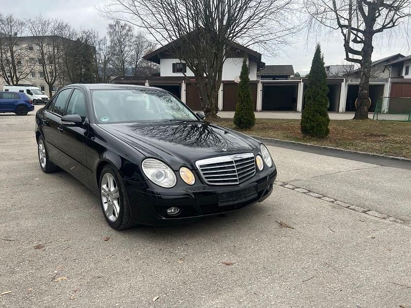 Gebraucht Mercedes 220 166 PS (122 kW) 2006 Schwarz Limousine