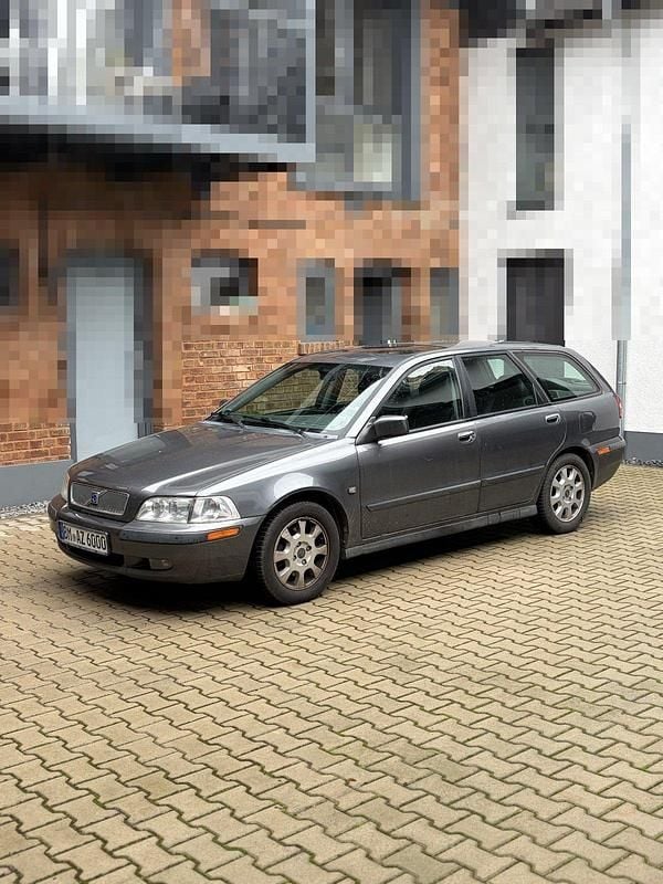 Gebraucht Volvo V40 122 PS (89 kW) 2001 Kombi