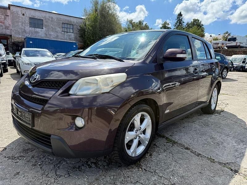 Deep amethyst mica metallic Gebraucht 2009 Toyota Urban Cruiser SUV | 2.990 € (Superpreis) - Bild 1/4