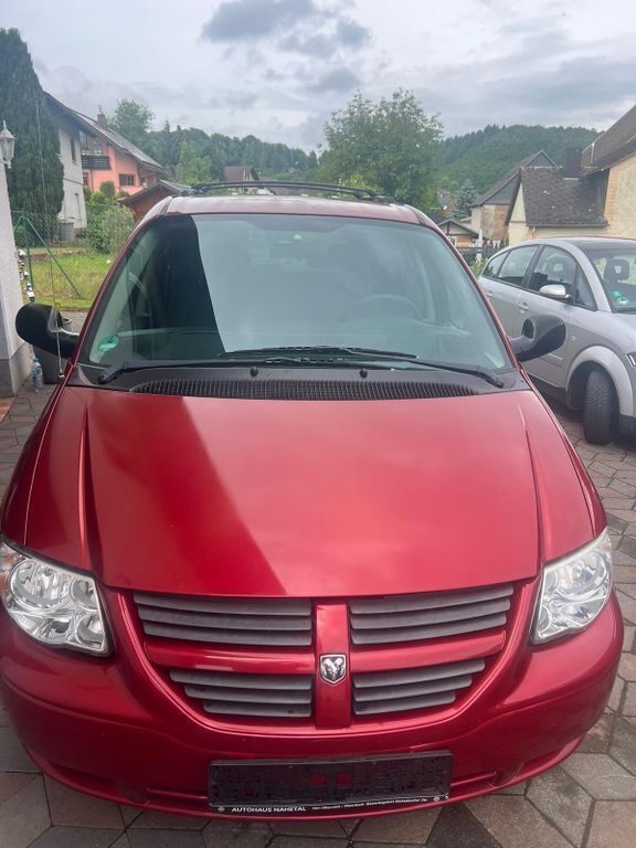 Gebraucht 2007 Chrysler Grand Voyager Van / Kleinbus | 2.999 € (Superpreis) - Bild 1/4