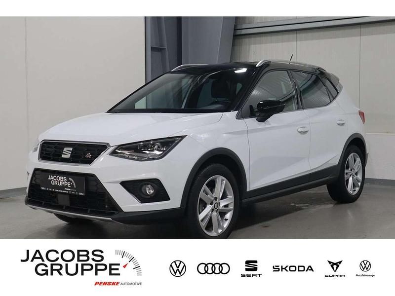 Nevada weiss Gebraucht 2018 Seat Arona FR SUV | 15.370 € (Fairer Preis) - Bild 1/4