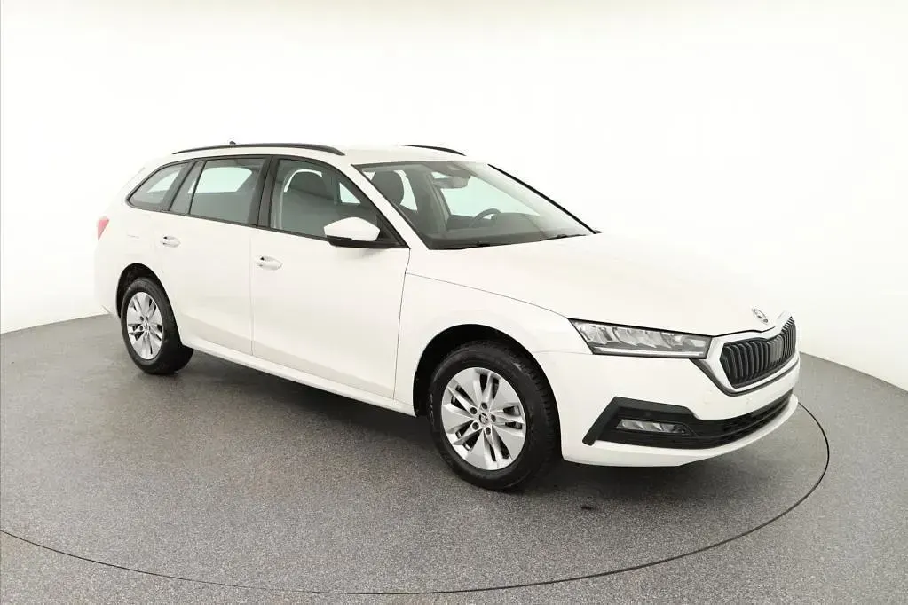 Gebraucht Skoda Octavia Ambition 150 PS (110 kW) 2023 Weiß Kombi