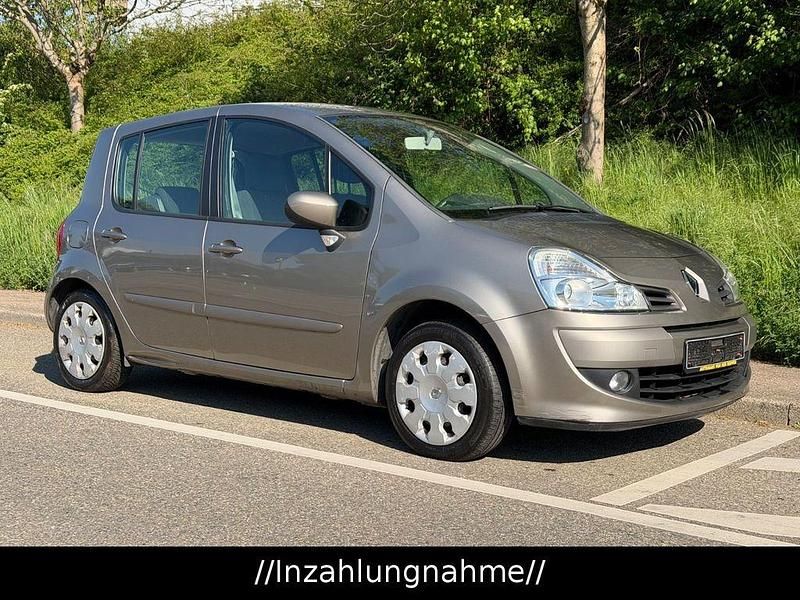 Second-hand Renault Modus Dynamique 75 CP (55 kW) 2011 Maro Monovolum