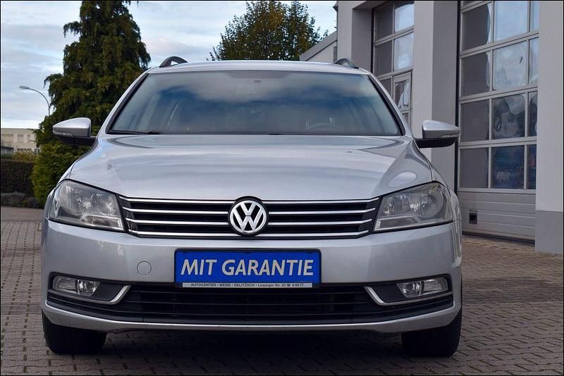 Gebraucht VW Passat Trendline 122 PS (89 kW) 2012 Silber Kombi