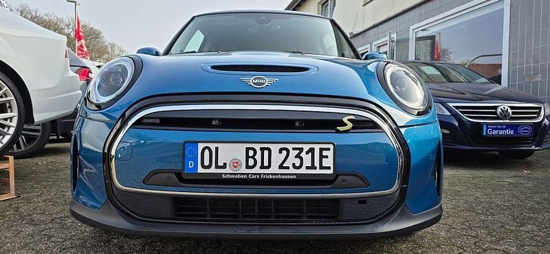 Gebraucht Mini Cooper SE 135 kW (184 PS) 2023 Blau Kleinwagen