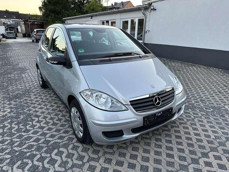 Silber Gebraucht 2005 Mercedes A170 Kleinwagen | 3.800 € (Guter Preis) - Bild 1/4