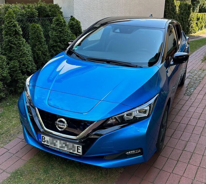 Blau Gebraucht 2021 Nissan Leaf 360º Kleinwagen | 18.990 € (Fairer Preis) - Bild 1/4