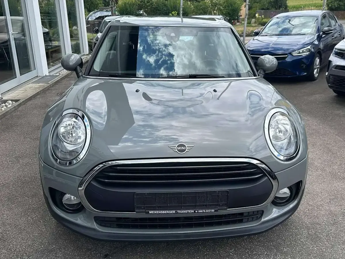 Gebraucht Mini Clubman 102 PS (75 kW) 2018 Moonwalk grey Kombi