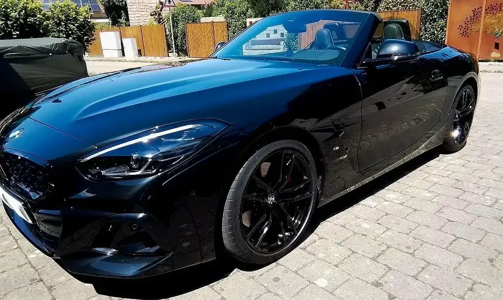 Gebraucht BMW Z4 M Sport 197 PS (144 kW) 2024 Schwarz Cabrio