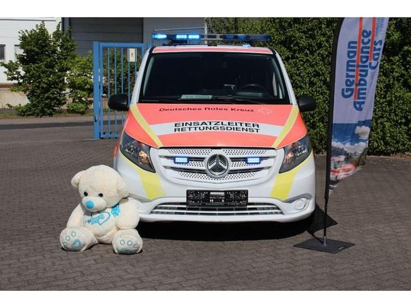 Gebraucht Mercedes Vito 190 PS (139 kW) 2015 Weiß Van