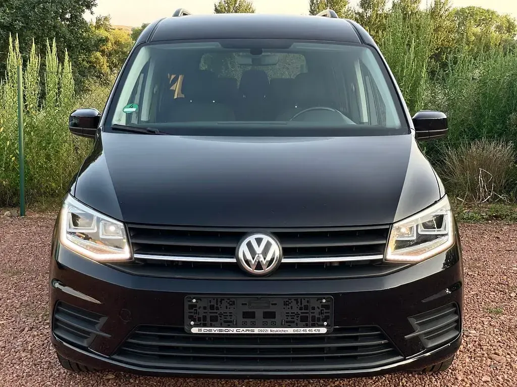 Gebraucht VW Caddy Maxi 125 PS (91 kW) 2018 Schwarz Van / Kleinbus