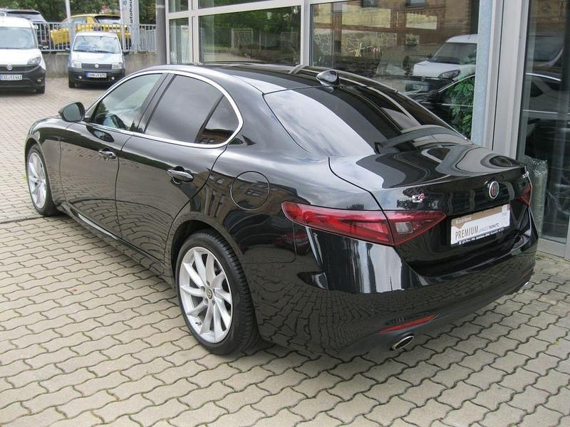Gebraucht Alfa Romeo Giulia Super 190 PS (139 kW) 2019 Schwarz Limousine