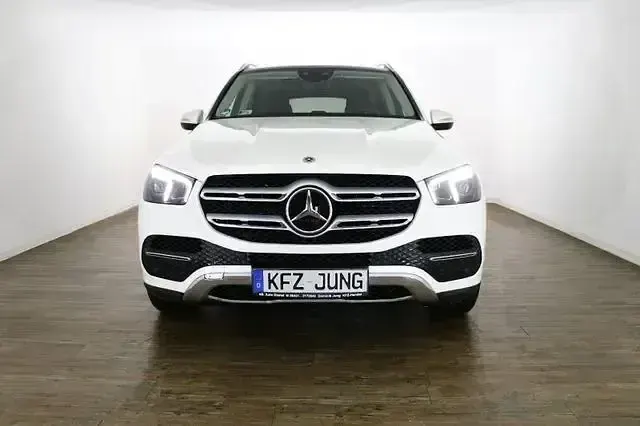 Gebraucht Mercedes GLE300 380 PS (279 kW) 2021 Weiß SUV