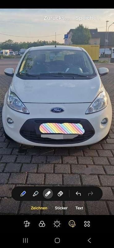 Gebraucht Ford Ka Titanium 69 PS (50 kW) 2012 Weiß Limousine
