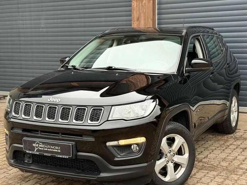 Gebraucht Jeep Compass Longitude 140 PS (102 kW) 2017 Schwarz SUV