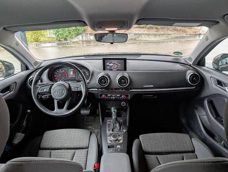 Gebraucht Audi A3 Sport 116 PS (85 kW) 2018 Limousine