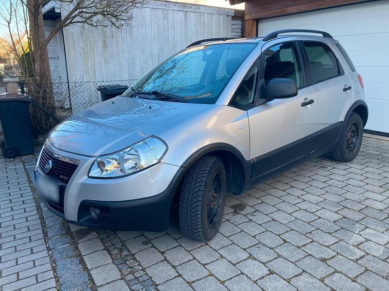 Gebraucht Fiat Sedici 120 PS (88 kW) 2008 Silber SUV