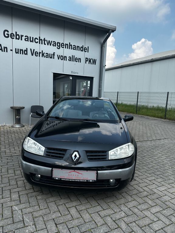 Gebraucht Renault Mégane Cabriolet Dynamique 135 PS (99 kW) 2005 Schwarz Cabrio