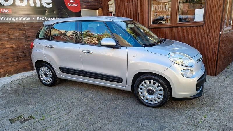 Gebraucht Fiat 500L Easy 95 PS (69 kW) 2012 Silber Van / Kleinbus