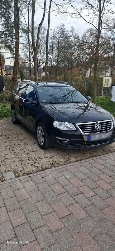 Gebraucht VW Passat Highline 140 PS (102 kW) 2009 Schwarz Kombi