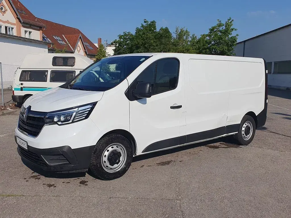 Gebraucht Renault Trafic 110 PS (80 kW) 2024 Weiß Van / Kleinbus