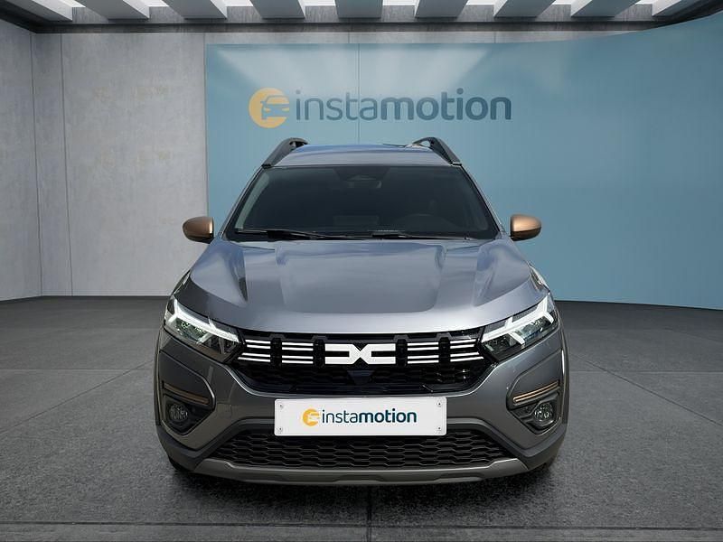 Neu Dacia Jogger Extreme 101 PS (74 kW) 2025 Grau Van / Kleinbus