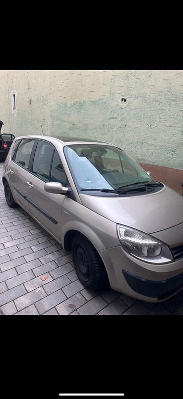 Gold Gebraucht 2006 Renault Scénic II Van / Kleinbus | 785 € (Guter Preis) - Bild 1/4