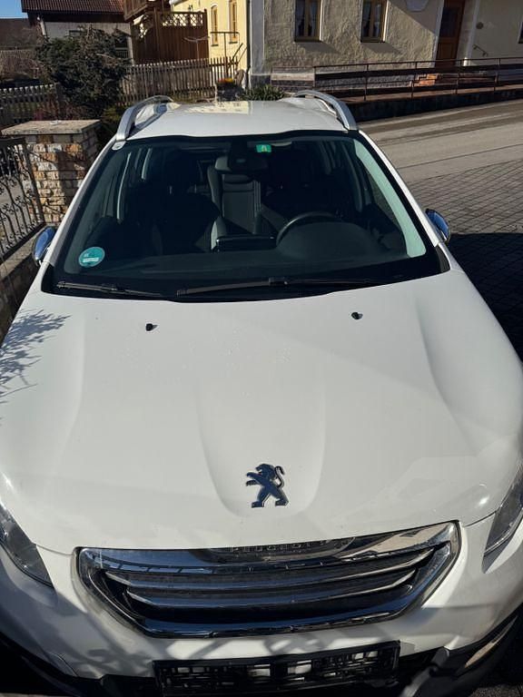 Gebraucht Peugeot 2008 Access 82 PS (60 kW) 2014 Weiß SUV