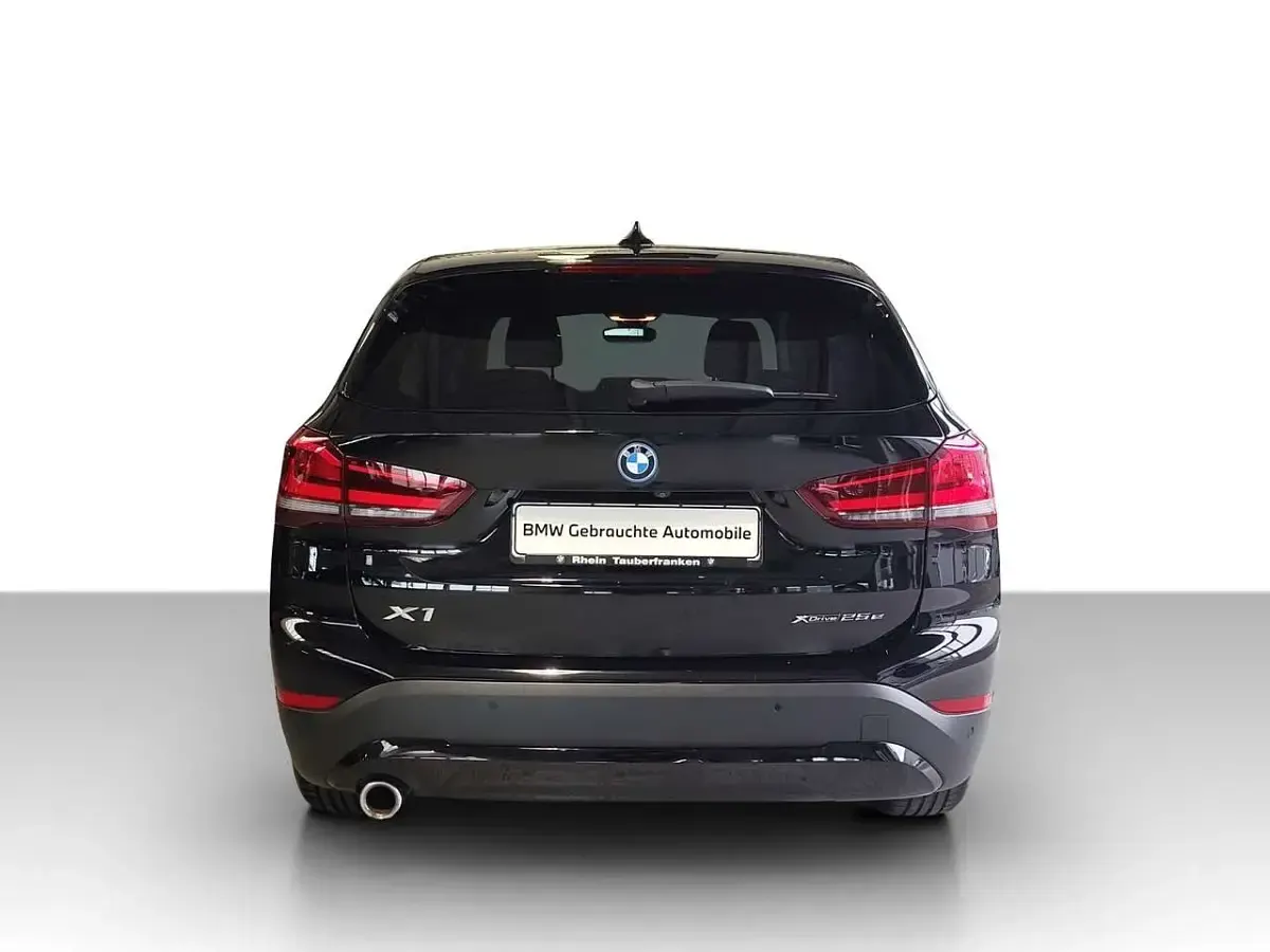 Gebraucht BMW X1 125 PS (91 kW) 2022 Radio bmw reverse rds SUV
