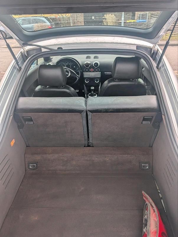 Gebraucht Audi TT Sport 180 PS (132 kW) 2000 Silber Coupé