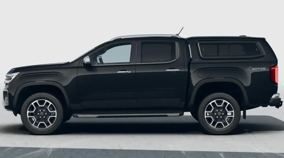 Neu VW Amarok Aventura 241 PS (177 kW) 2026 Midnight black metallic Pickup