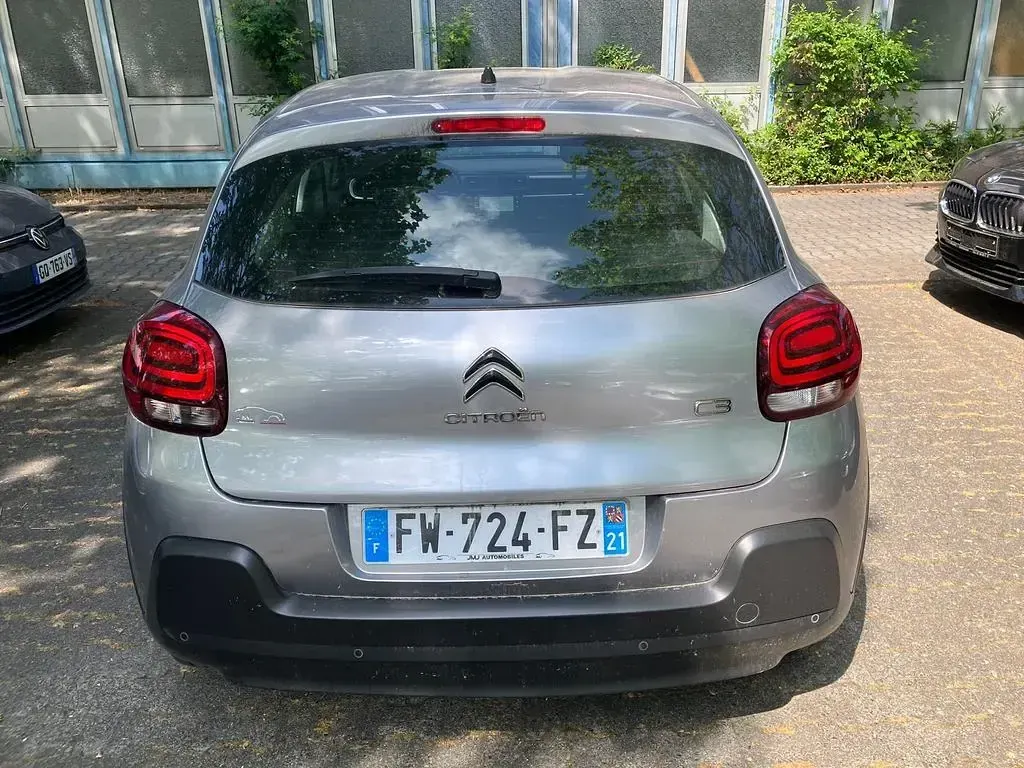 Usado Citroën C3 Start 102 CV (75 kW) 2020 Gris Utilitario